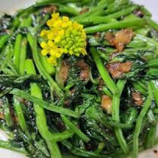 Cần Nước Xào Tỏi